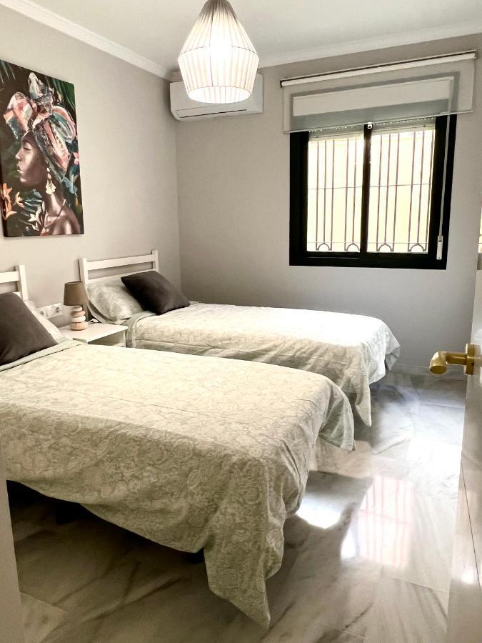 Apartamento Puerto Deluxe Málaga Exterior foto